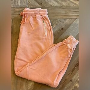 BLANK‎ NYC Cozy Peach Sweatpants Joggers NWT